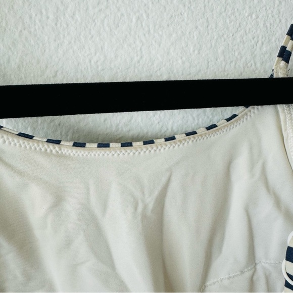 Lululemon Waterside Striped Bikini Top Navy and White - Picture 5 of 6